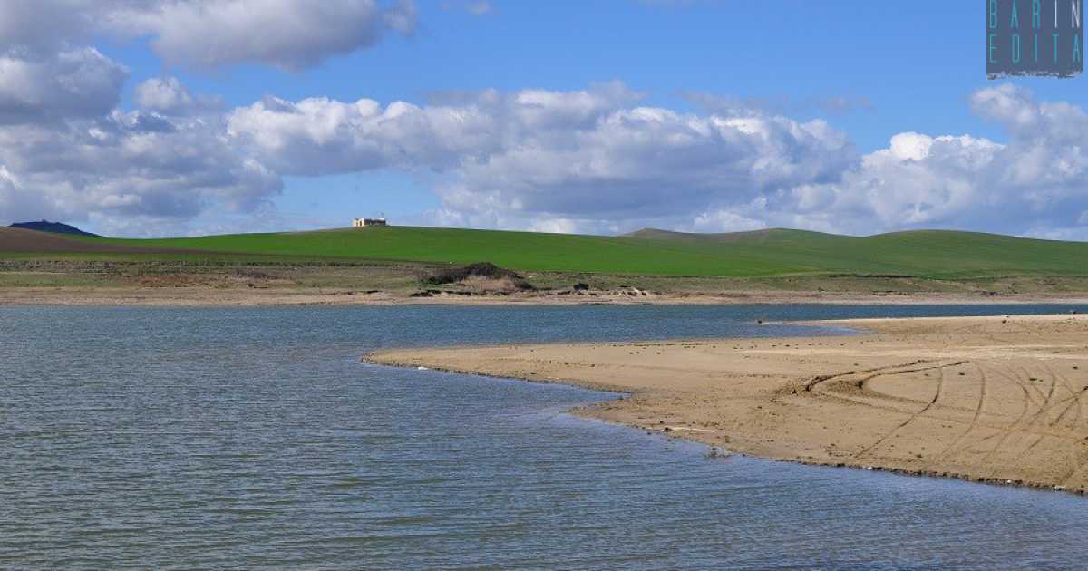 L'incanto di Serra del Corvo, lago violentato da rally, cacciatori e pesca di frodo